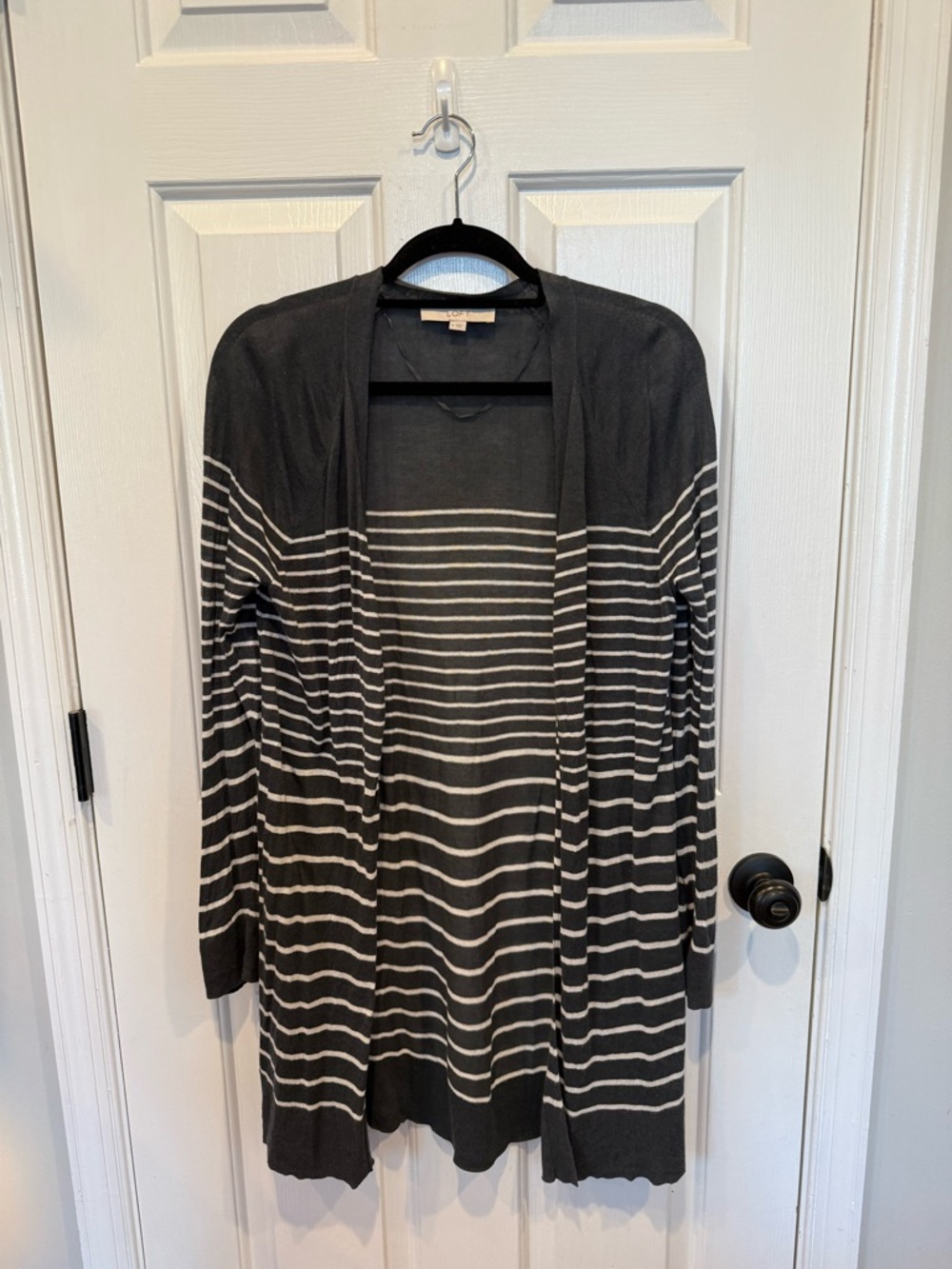 LOFT Dark Gray Knit Sweater szM